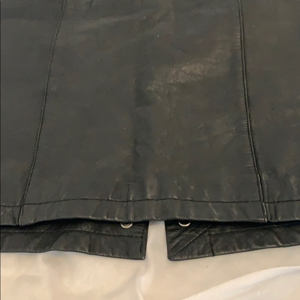 Leather skirt - Picture 2 of 4